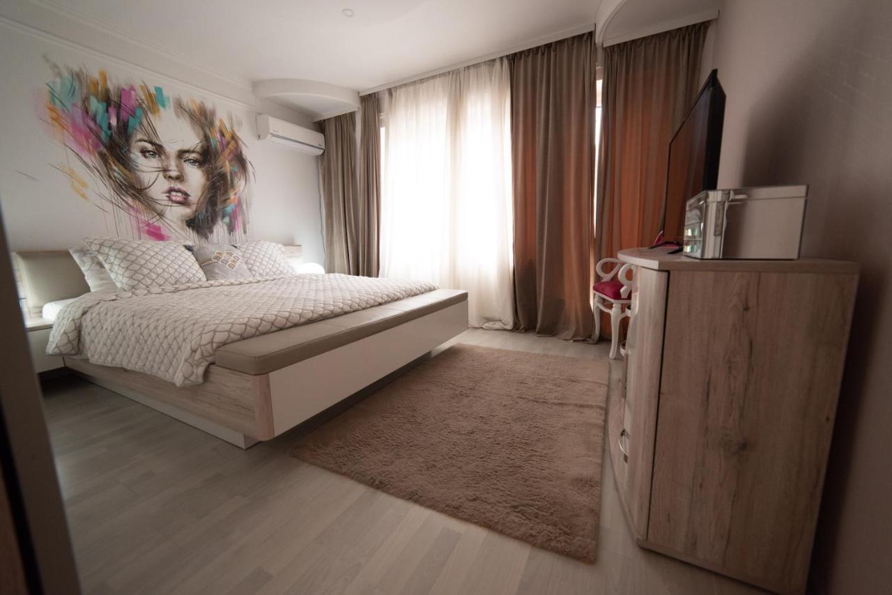 Ferienwohnung JelenaR Novi Sad Exterior foto