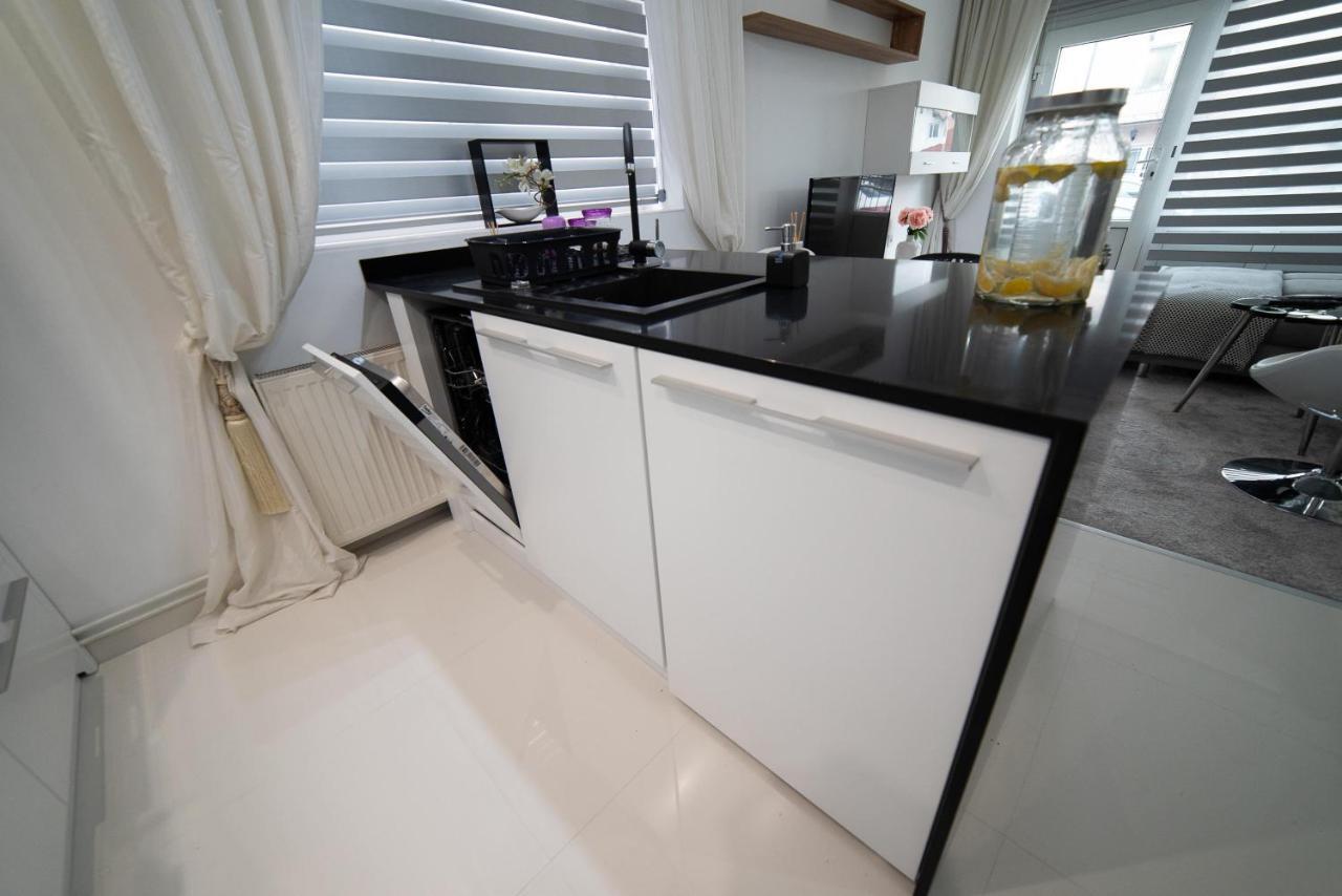 Ferienwohnung JelenaR Novi Sad Exterior foto